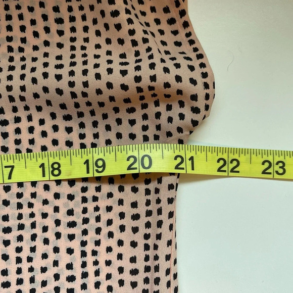 Maurices Tan & Black Dotted Cheetah Print Tie Sleeve Tunic Blouse Small Women’s - Picture 7 of 11